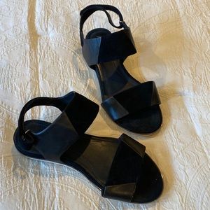 Nurture black leather/suede sandals